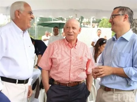 http://eldia.com.do/image/article/140/460×390/0/AD248999-A969-460E-9CA7-3D92DFD84EF1.jpeg