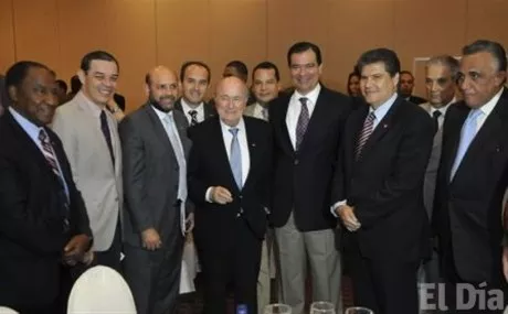 http://eldia.com.do/image/article/142/460×390/0/BE7FE289-711F-44ED-9711-DA488AAA24DB.jpeg