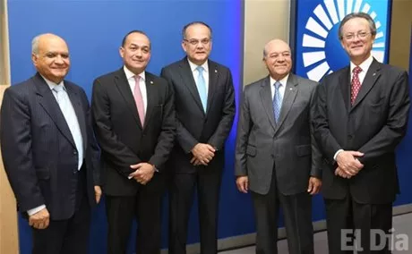 http://eldia.com.do/image/article/143/460×390/0/D0571EB3-7420-4C68-8318-62571D349D45.jpeg http://eldia.com.do/image/article/143/460×390/0/D0571EB3-7420-4C68-8318-62571D349D45.jpeg