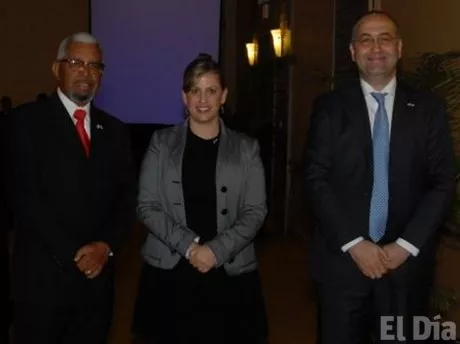 http://eldia.com.do/image/article/142/460×390/0/E7D8A086-416C-459A-B845-4F04B39F3CF4.jpeg