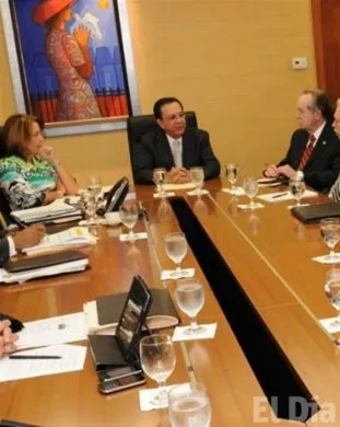 http://eldia.com.do/image/article/143/460×390/0/B9E70117-62D5-4E13-BB97-55AB3D6DD789.jpeg