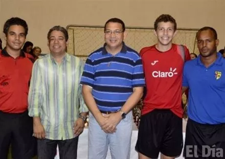 http://eldia.com.do/image/article/145/460×390/0/BFAC6F73-DAB7-4F58-A7E1-468A1EE5DFB4.jpeg