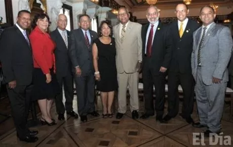http://eldia.com.do/image/article/145/460×390/0/D94FE0FA-CEFD-4E2A-A943-613DD86125AB.jpeg