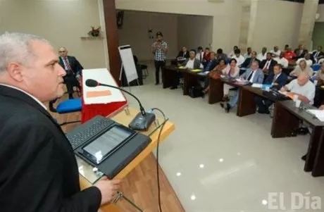 http://eldia.com.do/image/article/144/460×390/0/DC3D6EBF-A5DF-4B88-A5C5-287D47A478F4.jpeg