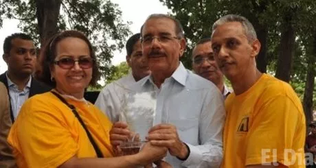 http://eldia.com.do/image/article/149/460×390/0/AA23720E-560C-4048-A5DC-65EC1BBDF34F.jpeg