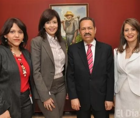 http://eldia.com.do/image/article/147/460×390/0/F13CA3B3-ADBF-49C0-ABC4-879BDC319E96.jpeg