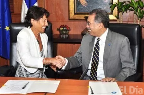 http://eldia.com.do/image/article/153/460×390/0/9E2000C9-442E-4E53-9725-2BE4DB338BDF.jpeg