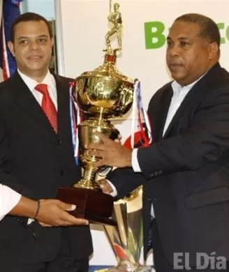 http://eldia.com.do/image/article/156/460×390/0/12196F1F-ABCF-4613-9E76-BA1D15BEF636.jpeg