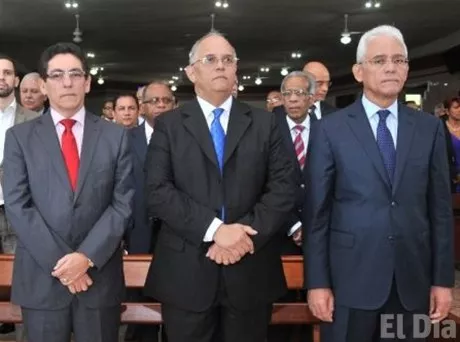 http://eldia.com.do/image/article/155/460×390/0/49C62D2E-A8E1-4FB0-85B9-6A740AFD9562.jpeg