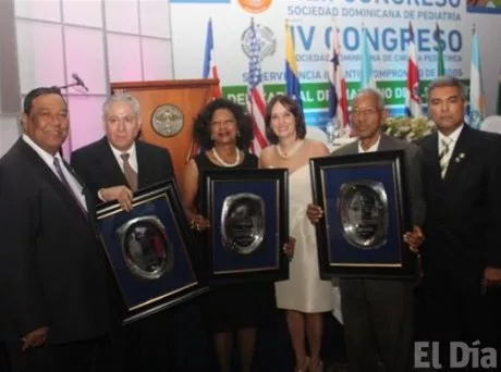 http://eldia.com.do/image/article/154/460×390/0/4C27BCDD-988F-4F60-A61C-729C5FEF7F3C.jpeg