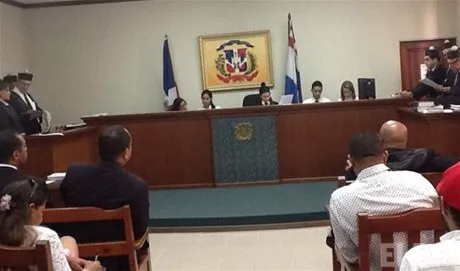http://eldia.com.do/image/article/155/460×390/0/76775E28-231D-49F3-A28F-4B6B8FCDB32C.jpeg