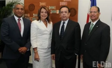 http://eldia.com.do/image/article/155/460×390/0/C2F31FB7-9FBA-4EAE-9477-D1634D533B77.jpeg