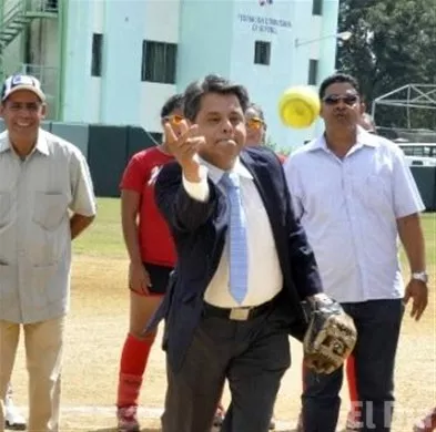 http://eldia.com.do/image/article/155/460×390/0/D61C4579-14F6-473D-A113-C8B4130E6225.jpeg