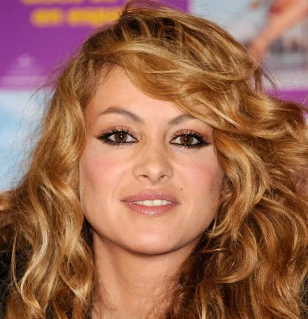 Paulina Rubio confiesa ser una madre controladora