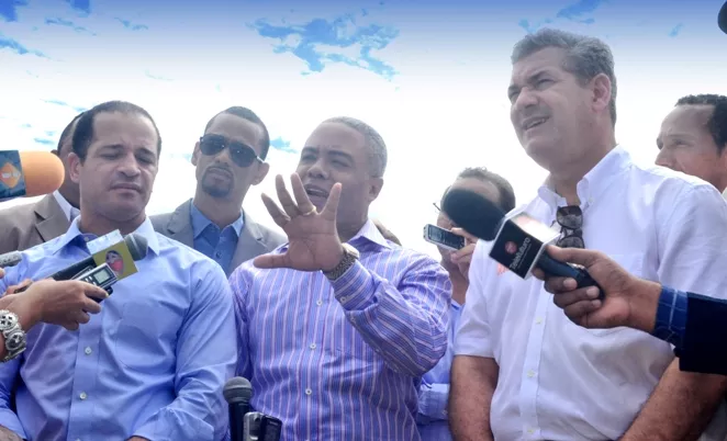 Gonzalo Castillo, Juan de los Santos y Francisco Fernáncez