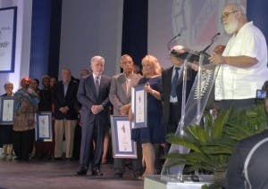 Fundación Brugal otorga premios a instituciones