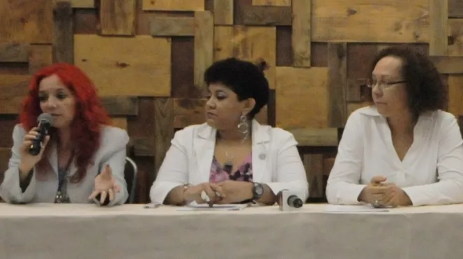 Patricia perez cabelo, Arely Cano mesa, Felipa garcia  de la fundacion+paz -sid