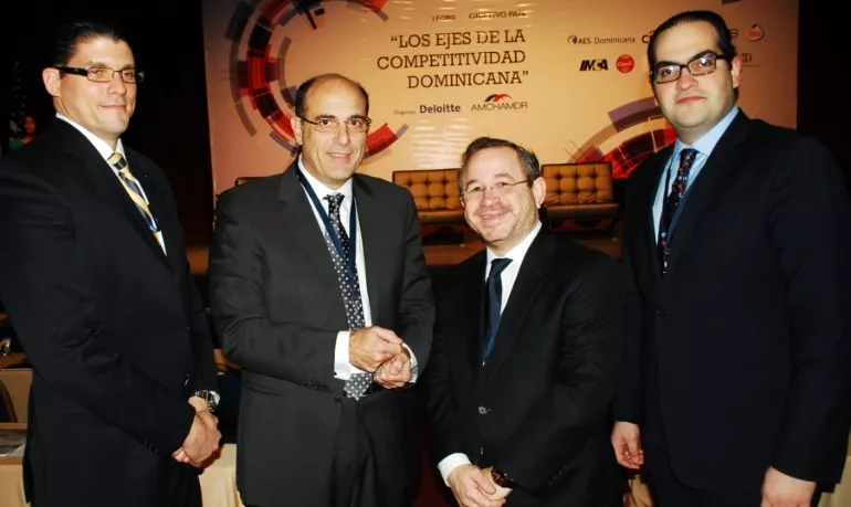 Gustavo Mejía Ricart, José Luis de Ramón, Gurocuya Félix y Nassim Alemany.