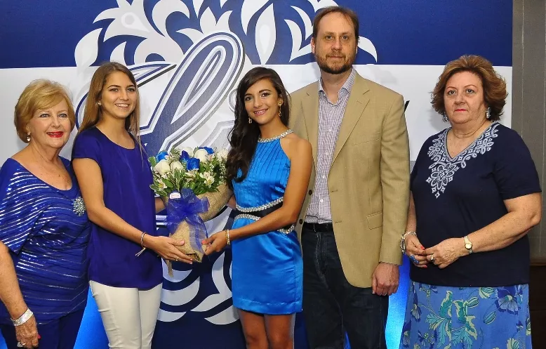 Mercedes de Fernández, Paloma Esteban Pou, Nicole Marie Aybar, Miguel Guerra y  Matilde Dargam.