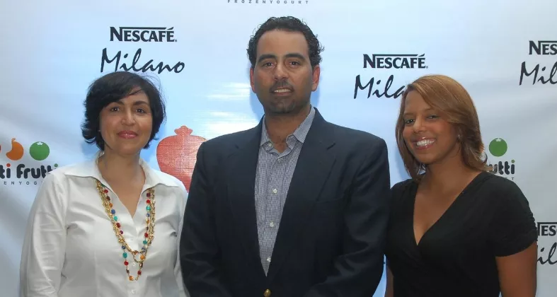 Loorna de Duluc, Fernando Galarza y Patricia Ruiz.
