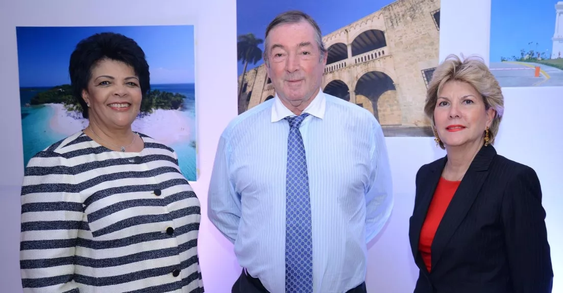 Regla Brito, Luis Duccati y Norma Rivera de Vargas.