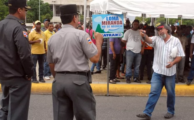 Congreso se convierte en una zona de guerra