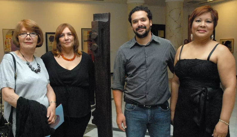 Marianne de Tolentino, Mercedes Morales Viuda Liz, Pablo Liz y  María Elena Ditrén.