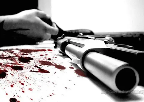 Hombre mata una mujer y luego se suicida en Arroyo Hondo