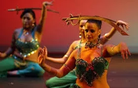 baile arabe colombiana (1)