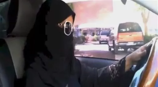 ARABIA SAUDI-CONDUCTORAS