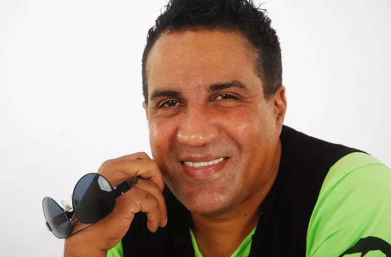 Kinito Méndez