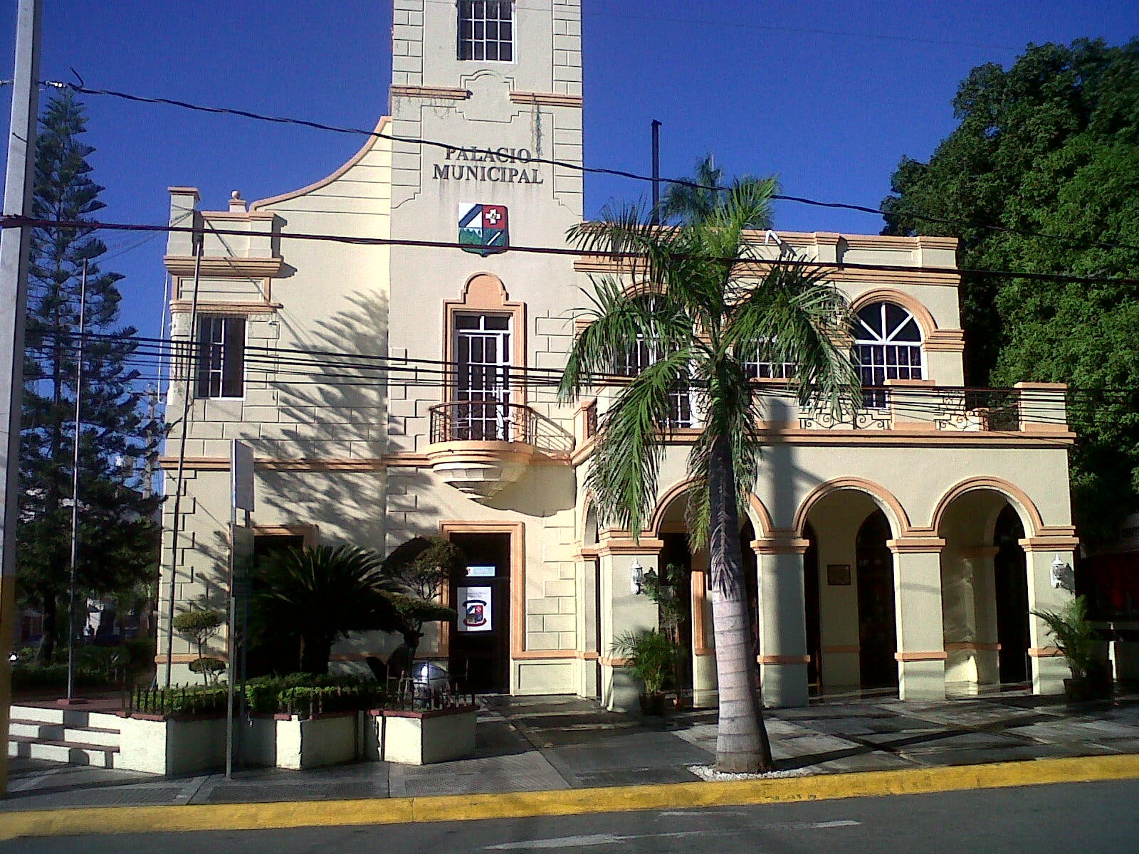 Nueva gestión municipal de San Cristóbal revela encontró deuda superior a RD$300 millones