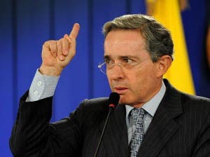 Uribe dice que acuerdos con las FARC son un “golpe de Estado a la democracia»