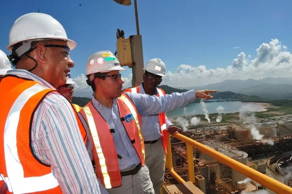  Ministro de Medio Ambiente realiza visita de inspección a la Barrick Gold