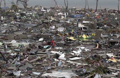 Aumentan a 31 los fallecidos por los tifones Malakas y Meranti