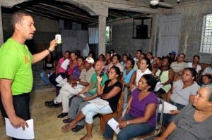 Banca Solidaria capacita a microempresarios en manejo financiero