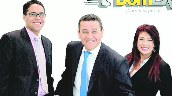Parte del equipo de Domex.