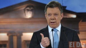 Presidente de Colombia dice crisis petrolera «golpea muy duro» al país