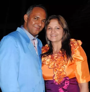 José Rafael Nina y Altagracia Medina de Nina.