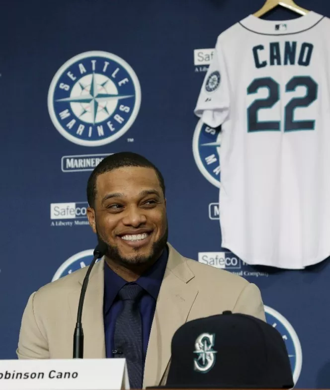 Canó asegura recibió maltrato de Yanquis