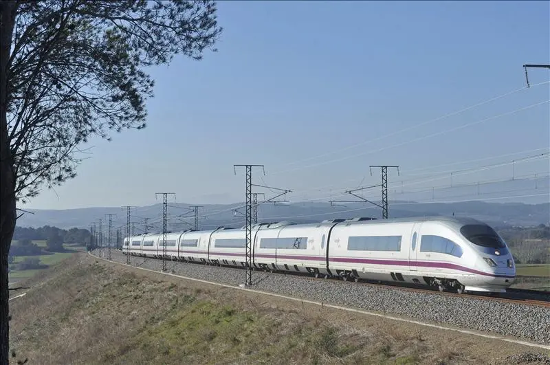 Inauguran tren bala entre España y Francia