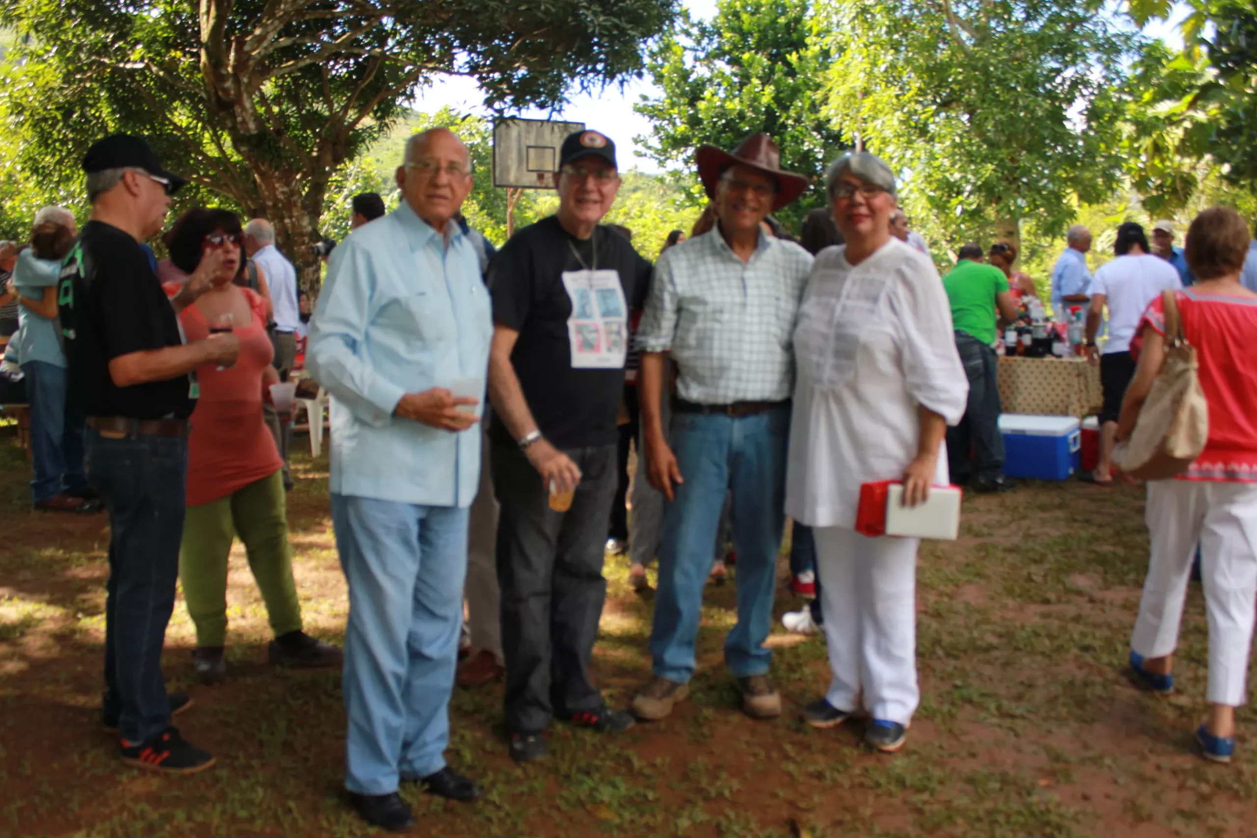 De izquierda a derecha Orlando Sánchez Díaz, María Elena Núñez, Rafael (Cocuyo) Báez, Narciso Isa Conde, Arnulfo Reyes y Teresa Espaillat Díaz.