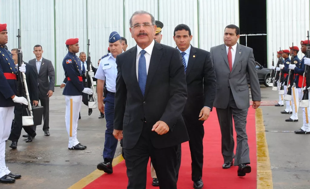 Presidente Medina viaja esta tarde a Panamá; participará en Cumbre del SICA