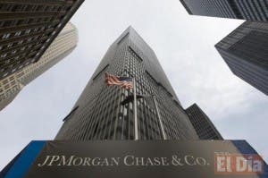 Multan al JPMorgan Chase, al Citigroup y otros bancos por manipular divisas