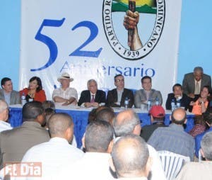 Perredeístas dispuestos a ir a convención si es confiable