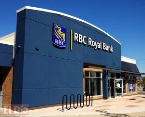 Royal Bank  fortalece equipos para   trabajar con deuda basura