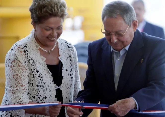 Dilma Rousseff y Raúl Castro