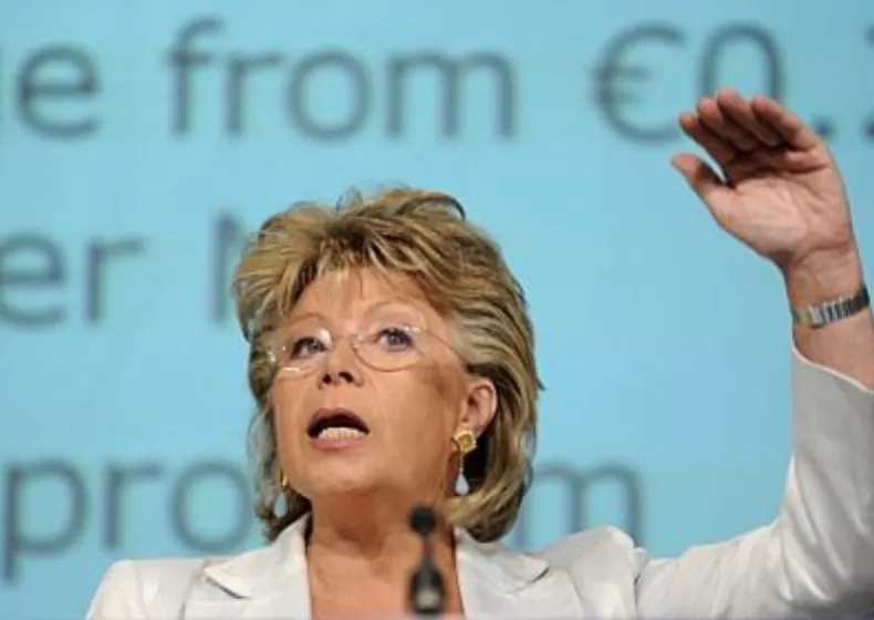 Economia. Viviane Reding. Hoy/ Fuente Externa. 15.07.2008