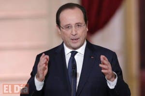 Presidente Hollande pide al Vaticano que reciba a la oposición Siria