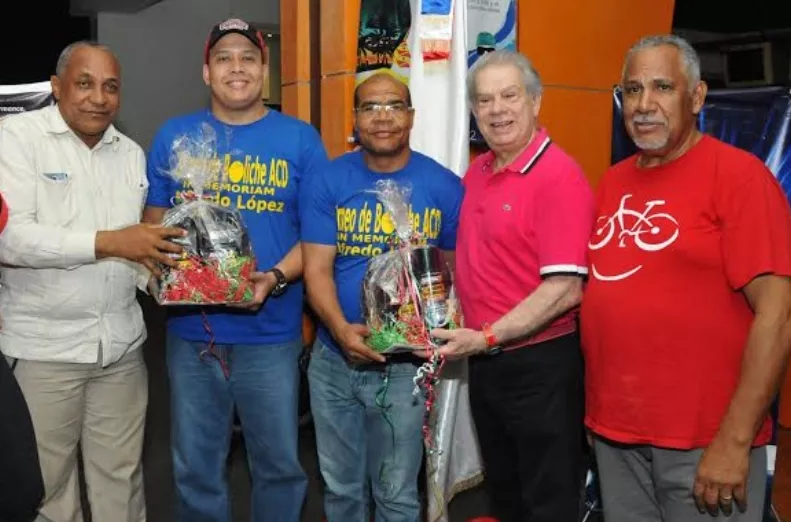 37_Deportes_29_11,p02